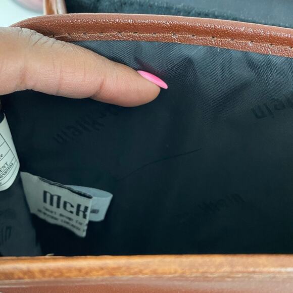 McKlein Vintage Leather Messenger/Laptop Computer Bag - Picture 14 of 15